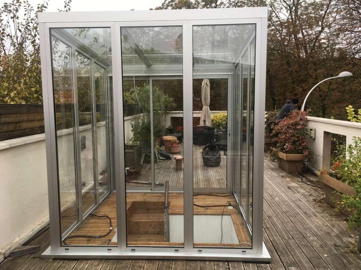 Fabrication de vérandas au design contemporain, élégantes et isolantes.